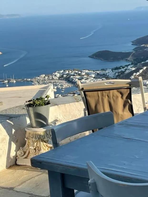 Windhouses Serifos Exterior foto